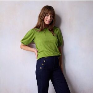 EUC Women’s Lauren Conrad Green Puff Sleeve Top Medium